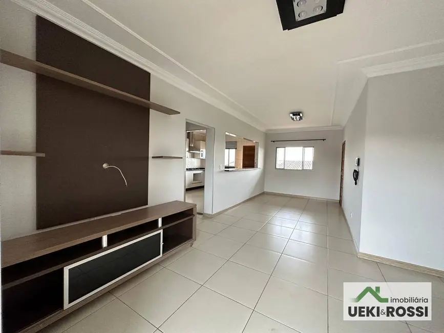 Casa com 3 quartos à venda, 390m2 em Londrina - PR - imagem 5 Foto 5 de Casa com 3 quartos à venda, 390m2 em Londrina - PR