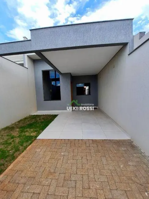 Casa com 2 quartos à venda, 125m2 em Conjunto Café, Londrina - PR - imagem 3 Foto 3 de Casa com 2 quartos à venda, 125m2 em Conjunto Café, Londrina - PR