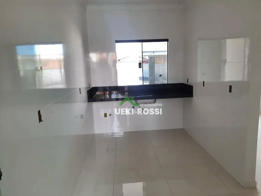 Casa com 2 quartos à venda, 125m2 em Conjunto Café, Londrina - PR - imagem 8 Foto 8 de Casa com 2 quartos à venda, 125m2 em Conjunto Café, Londrina - PR
