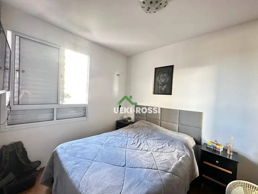 Apartamento com 2 quartos à venda, 47m2 em Londrina - PR - imagem 3 Foto 3 de Apartamento com 2 quartos à venda, 47m2 em Londrina - PR