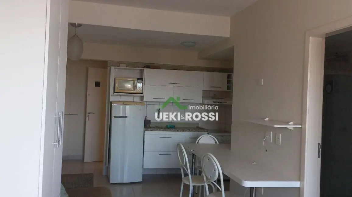 Foto 3 de Apartamento com 1 quarto à venda, 39m2 em Centro, Londrina - PR