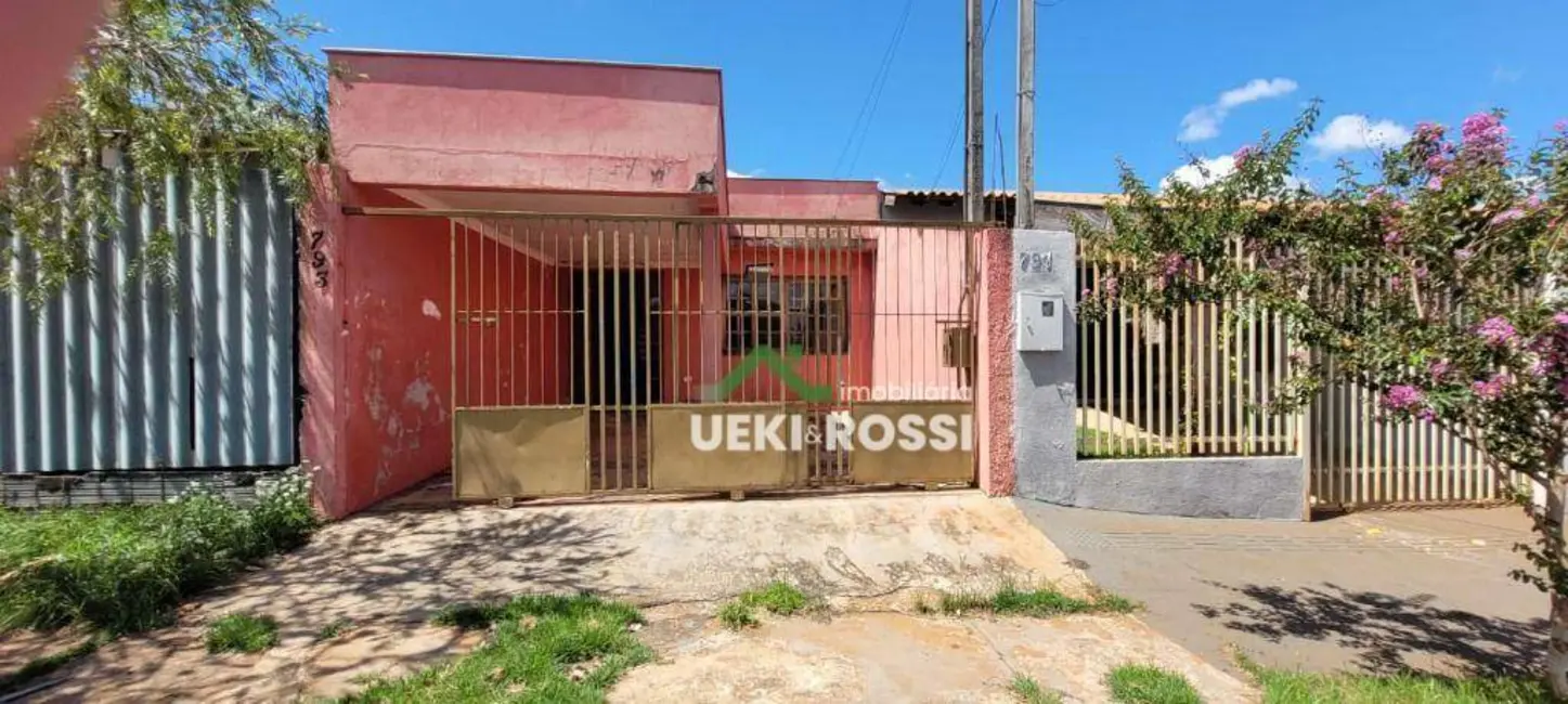 Foto 1 de Casa com 3 quartos à venda, 125m2 em Jardim Pequena Londres, Londrina - PR