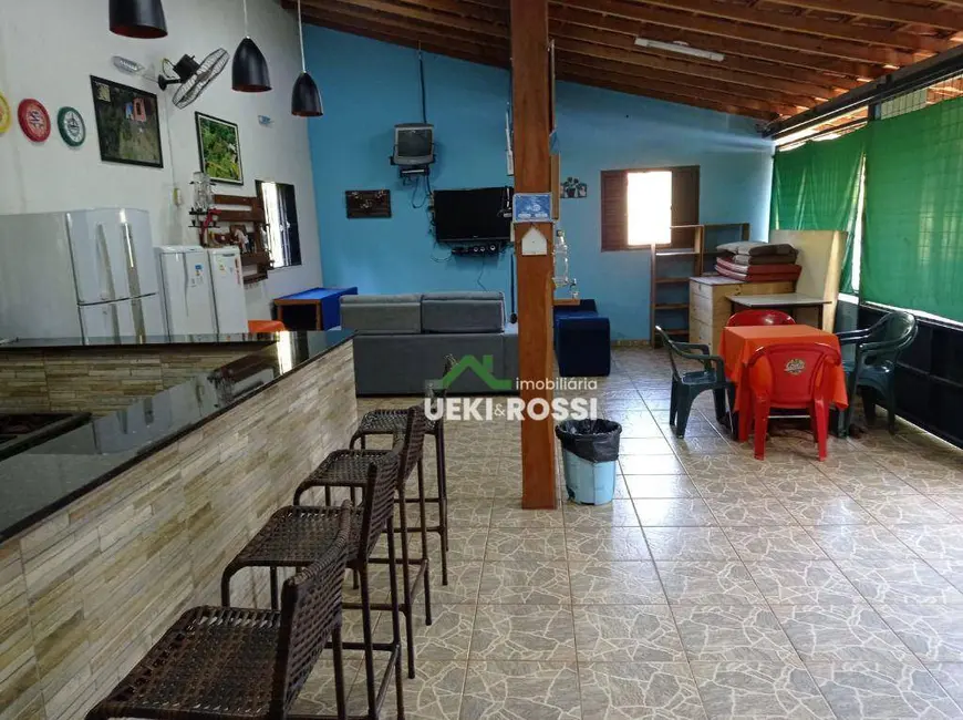 Foto 10 de Chácara à venda, 1700m2 em Novo Aeroporto, Londrina - PR