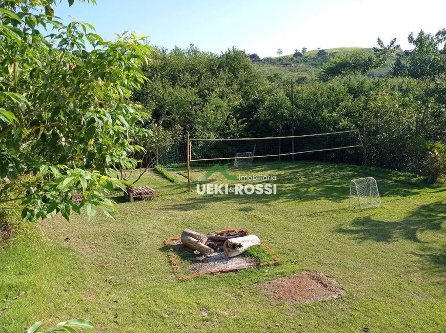 Chácara à venda, 1700m2 em Novo Aeroporto, Londrina - PR - imagem 6 Foto 6 de Chácara à venda, 1700m2 em Novo Aeroporto, Londrina - PR