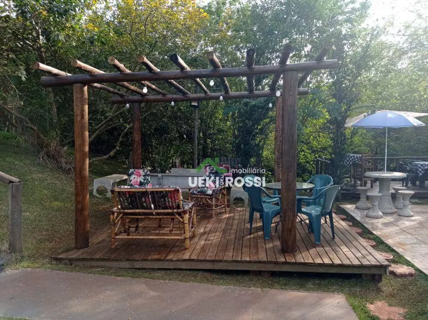 Foto 15 de Chácara à venda, 1700m2 em Novo Aeroporto, Londrina - PR