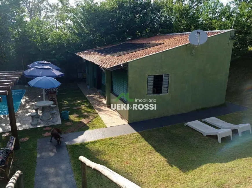 Chácara à venda, 1700m2 em Novo Aeroporto, Londrina - PR - imagem 4 Foto 4 de Chácara à venda, 1700m2 em Novo Aeroporto, Londrina - PR