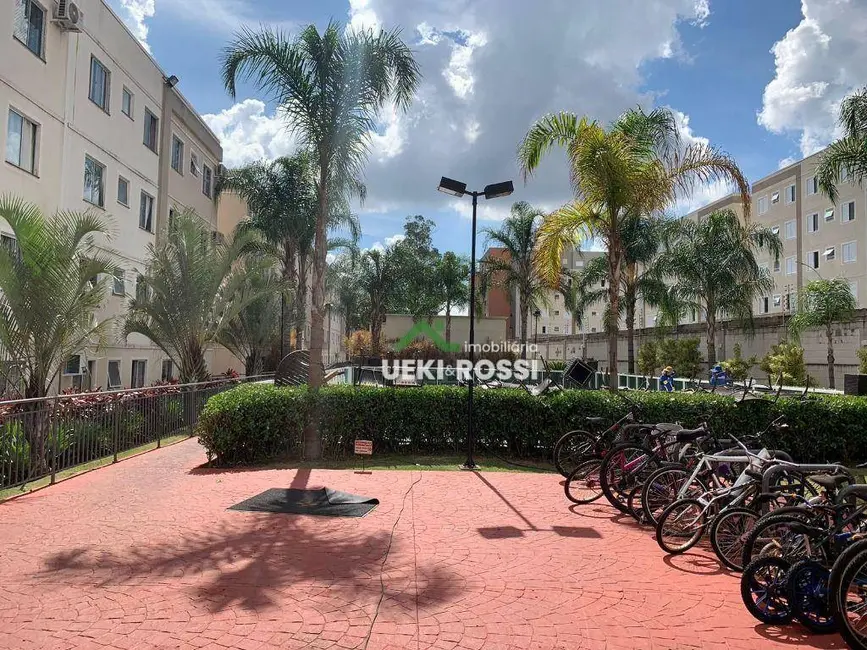 Foto 2 de Apartamento com 2 quartos à venda, 73m2 em Cambe - PR