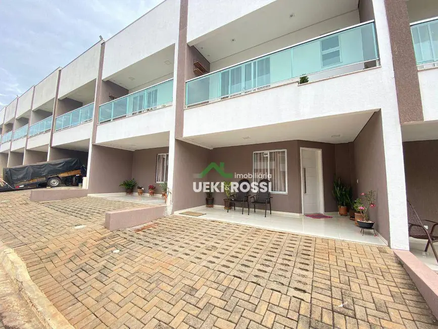 Foto 1 de Casa de Condomínio com 3 quartos à venda, 127m2 em Novo Amparo, Londrina - PR