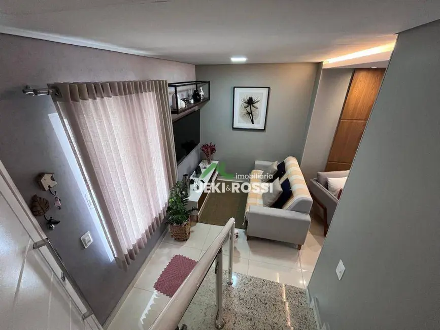 Casa de Condomínio com 3 quartos à venda, 127m2 em Novo Amparo, Londrina - PR - imagem 6 Foto 6 de Casa de Condomínio com 3 quartos à venda, 127m2 em Novo Amparo, Londrina - PR