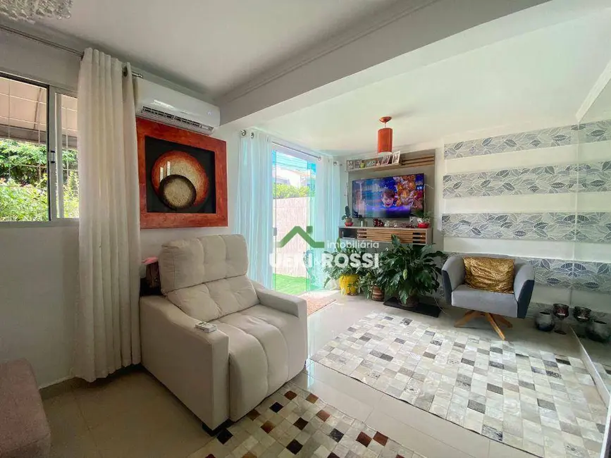 Foto 2 de Casa de Condomínio com 3 quartos à venda, 80m2 em Jardim Morumbi, Londrina - PR