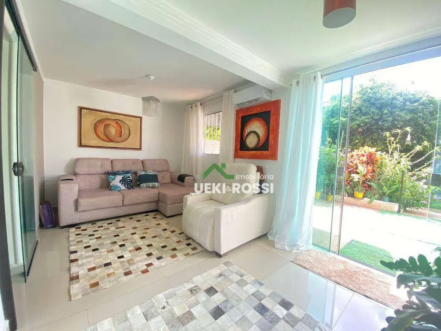 Casa de Condomínio com 3 quartos à venda, 80m2 em Jardim Morumbi, Londrina - PR - imagem 3 Foto 3 de Casa de Condomínio com 3 quartos à venda, 80m2 em Jardim Morumbi, Londrina - PR