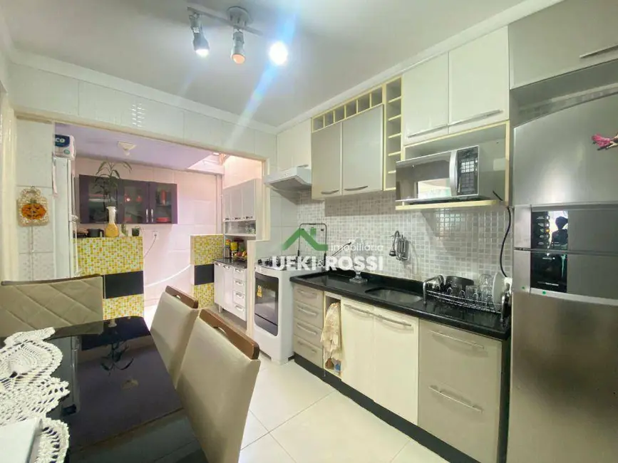 Casa de Condomínio com 3 quartos à venda, 80m2 em Jardim Morumbi, Londrina - PR - imagem 7 Foto 7 de Casa de Condomínio com 3 quartos à venda, 80m2 em Jardim Morumbi, Londrina - PR