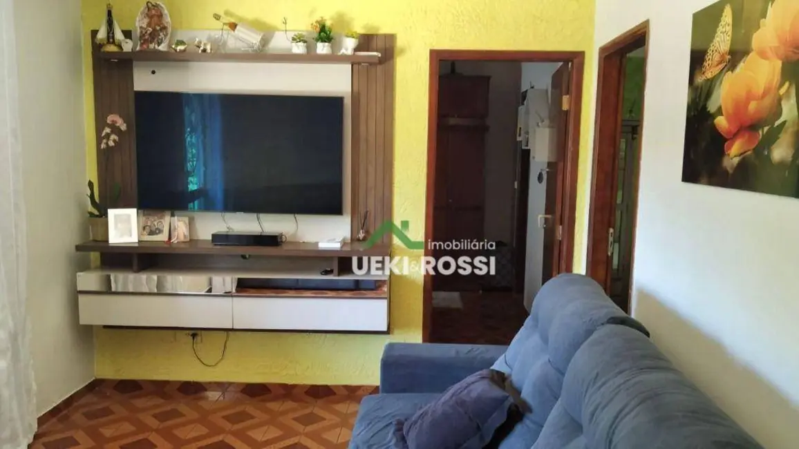 Casa com 3 quartos à venda, 584m2 em Londrina - PR - imagem 8 Foto 8 de Casa com 3 quartos à venda, 584m2 em Londrina - PR