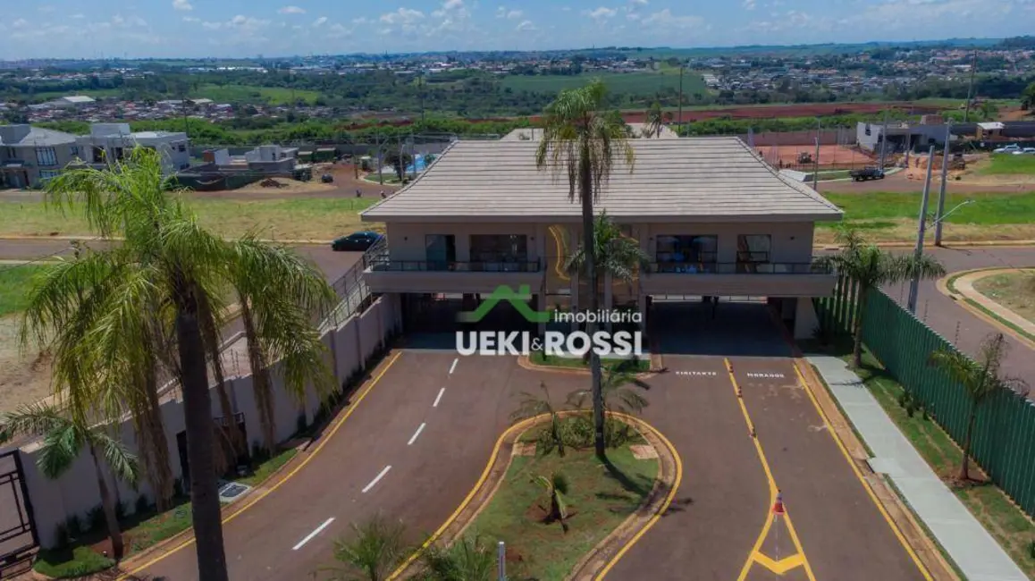 Foto 2 de Terreno / Lote à venda, 250m2 em Marumbi, Londrina - PR