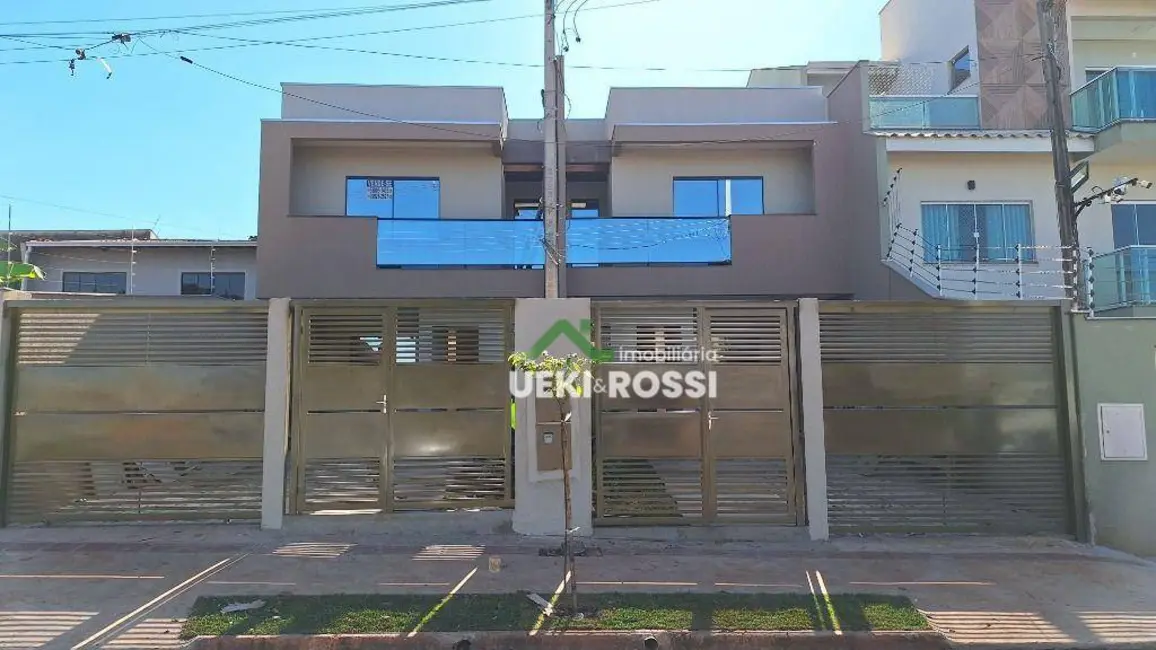 Casa com 3 quartos à venda, 137m2 em Jardim Portal de Itamaracá, Londrina - PR - imagem 2 Foto 2 de Casa com 3 quartos à venda, 137m2 em Jardim Portal de Itamaracá, Londrina - PR