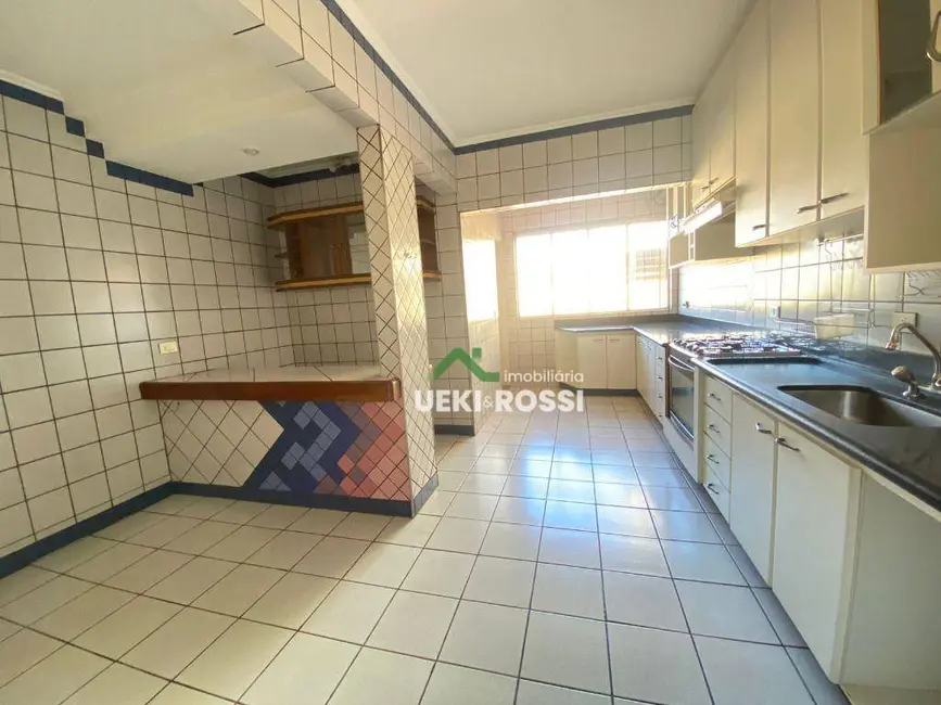 Apartamento com 3 quartos à venda, 97m2 em Bela Suiça, Londrina - PR - imagem 8 Foto 8 de Apartamento com 3 quartos à venda, 97m2 em Bela Suiça, Londrina - PR