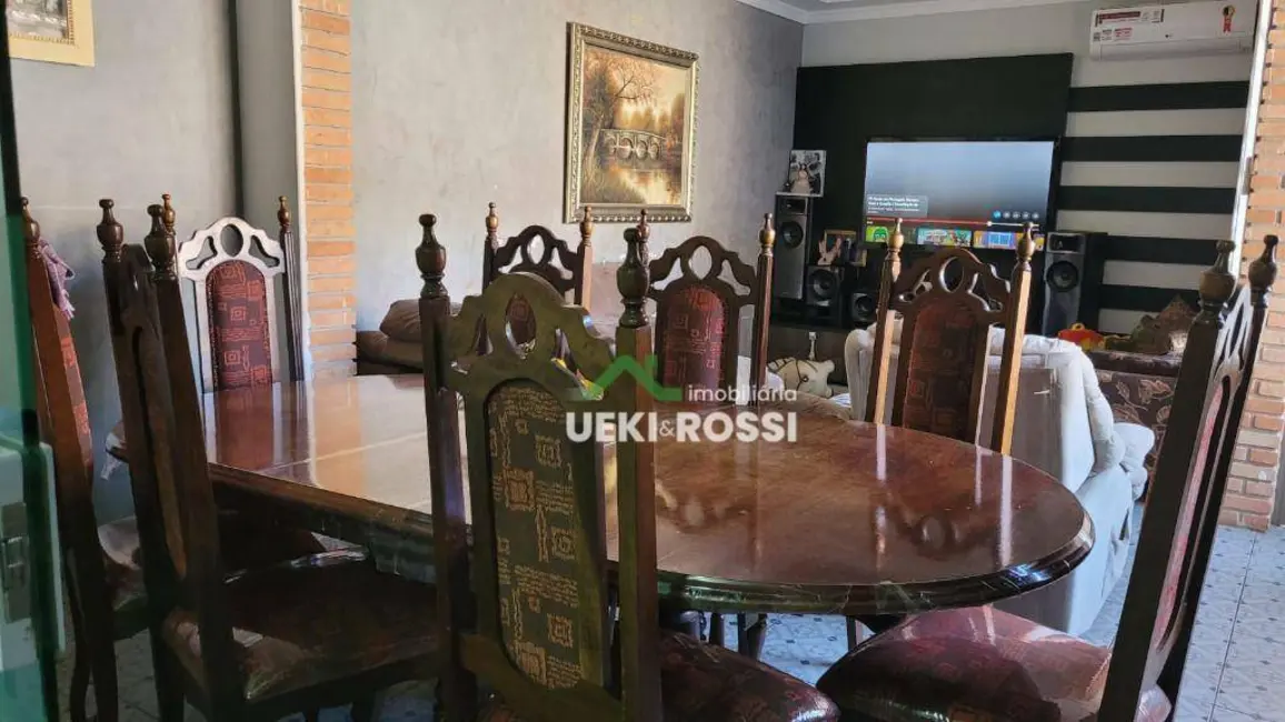 Casa com 3 quartos à venda, 478m2 em San Fernando, Londrina - PR - imagem 6 Foto 6 de Casa com 3 quartos à venda, 478m2 em San Fernando, Londrina - PR