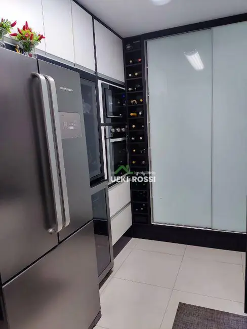 Foto 7 de Apartamento com 3 quartos à venda, 146m2 em Jardim Higienópolis, Londrina - PR