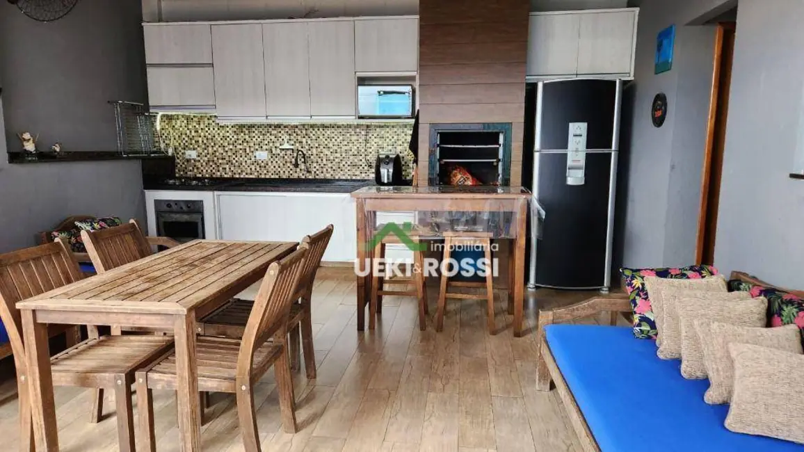 Casa com 3 quartos à venda, 180m2 em Vale de San Izidro, Londrina - PR - imagem 1 Foto 1 de Casa com 3 quartos à venda, 180m2 em Vale de San Izidro, Londrina - PR