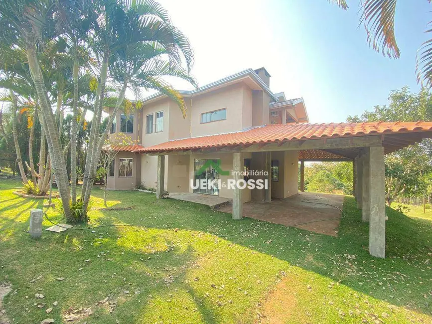 Foto 1 de Casa de Condomínio com 5 quartos à venda, 2500m2 em Ibipora - PR