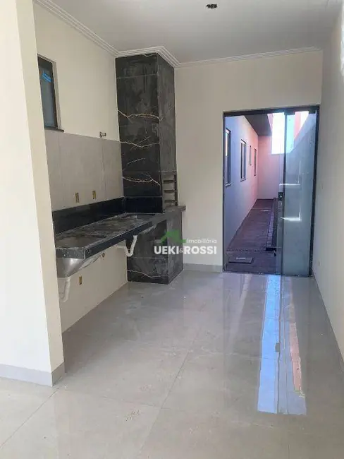 Foto 3 de Casa com 3 quartos à venda, 132m2 em Residencial Abussafe, Londrina - PR