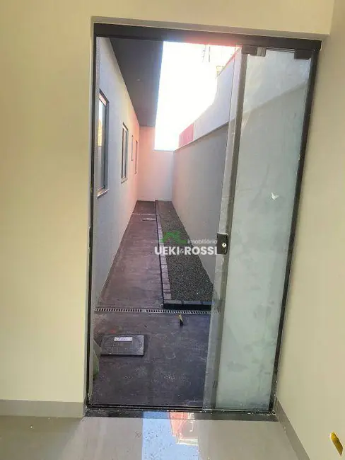 Foto 8 de Casa com 3 quartos à venda, 132m2 em Residencial Abussafe, Londrina - PR