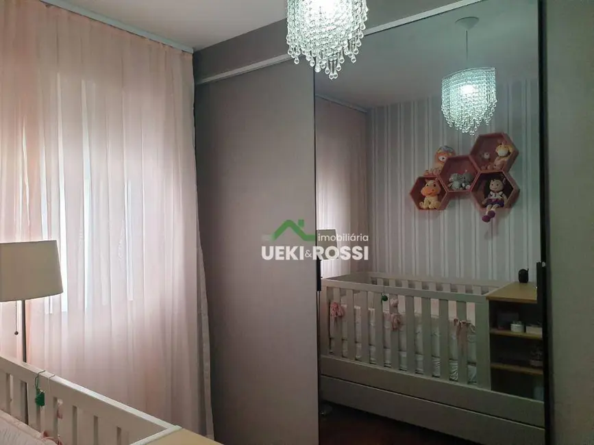 Apartamento com 3 quartos à venda, 132m2 em Centro, Londrina - PR - imagem 4 Foto 4 de Apartamento com 3 quartos à venda, 132m2 em Centro, Londrina - PR