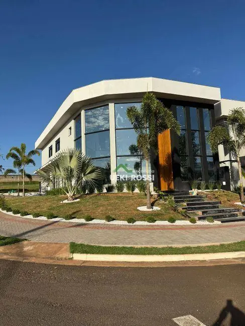 Casa de Condomínio com 3 quartos à venda, 356m2 em Gleba Simon Frazer, Londrina - PR - imagem 3 Foto 3 de Casa de Condomínio com 3 quartos à venda, 356m2 em Gleba Simon Frazer, Londrina - PR