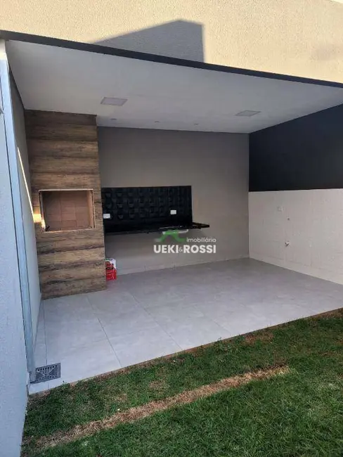 Casa com 3 quartos à venda, 158m2 em Ouro Verde, Londrina - PR - imagem 5 Foto 5 de Casa com 3 quartos à venda, 158m2 em Ouro Verde, Londrina - PR