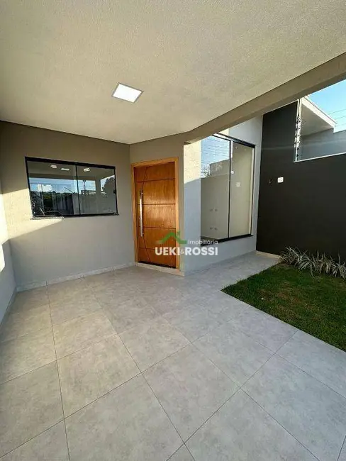 Casa com 3 quartos à venda, 158m2 em Ouro Verde, Londrina - PR - imagem 3 Foto 3 de Casa com 3 quartos à venda, 158m2 em Ouro Verde, Londrina - PR