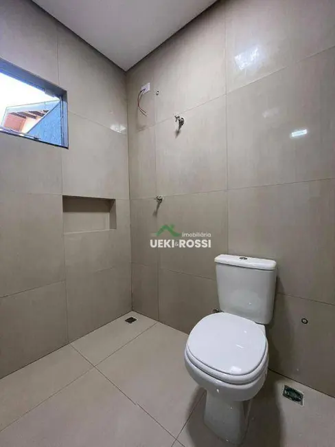 Foto 2 de Casa com 3 quartos à venda e para alugar, 125m2 em Jardim Belo Horizonte, Londrina - PR