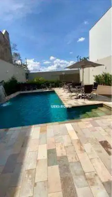 Casa à venda, 420m2 em Califórnia, Londrina - PR - imagem 6 Foto 6 de Casa à venda, 420m2 em Califórnia, Londrina - PR