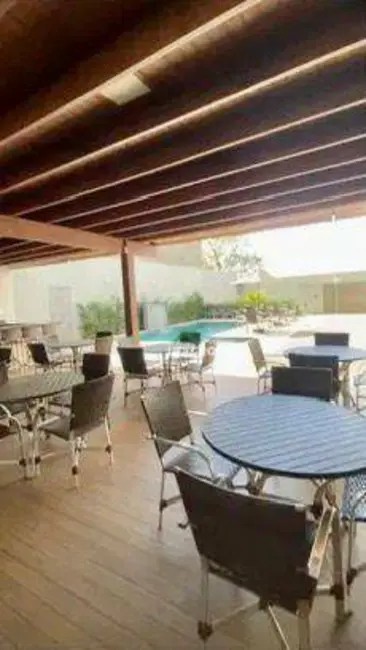 Casa à venda, 420m2 em Califórnia, Londrina - PR - imagem 9 Foto 9 de Casa à venda, 420m2 em Califórnia, Londrina - PR