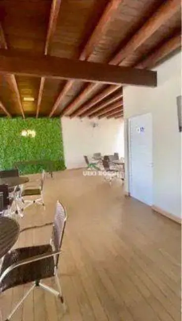Foto 11 de Casa à venda, 420m2 em Califórnia, Londrina - PR