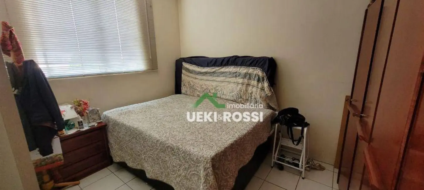Apartamento com 2 quartos à venda, 65m2 em Centro, Londrina - PR - imagem 4 Foto 4 de Apartamento com 2 quartos à venda, 65m2 em Centro, Londrina - PR