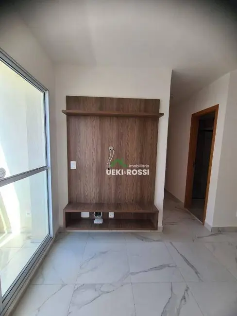 Apartamento com 2 quartos à venda, 47m2 em Londrina - PR - imagem 4 Foto 4 de Apartamento com 2 quartos à venda, 47m2 em Londrina - PR