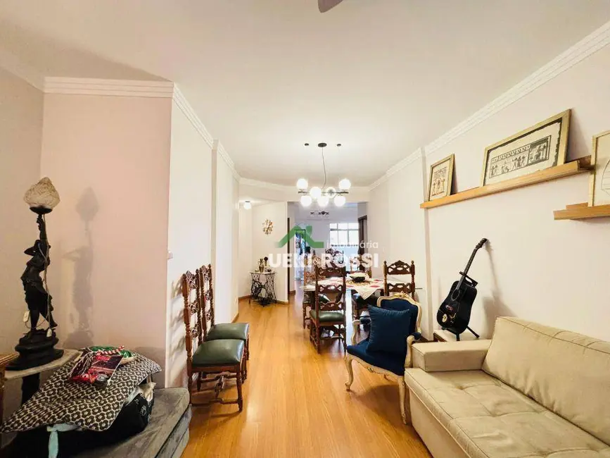 Foto 2 de Apartamento com 3 quartos à venda, 220m2 em Centro, Londrina - PR