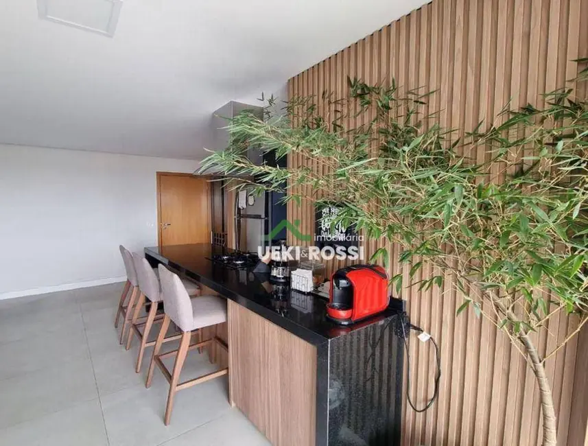 Apartamento com 2 quartos à venda, 110m2 em Santa Rosa, Londrina - PR - imagem 4 Foto 4 de Apartamento com 2 quartos à venda, 110m2 em Santa Rosa, Londrina - PR
