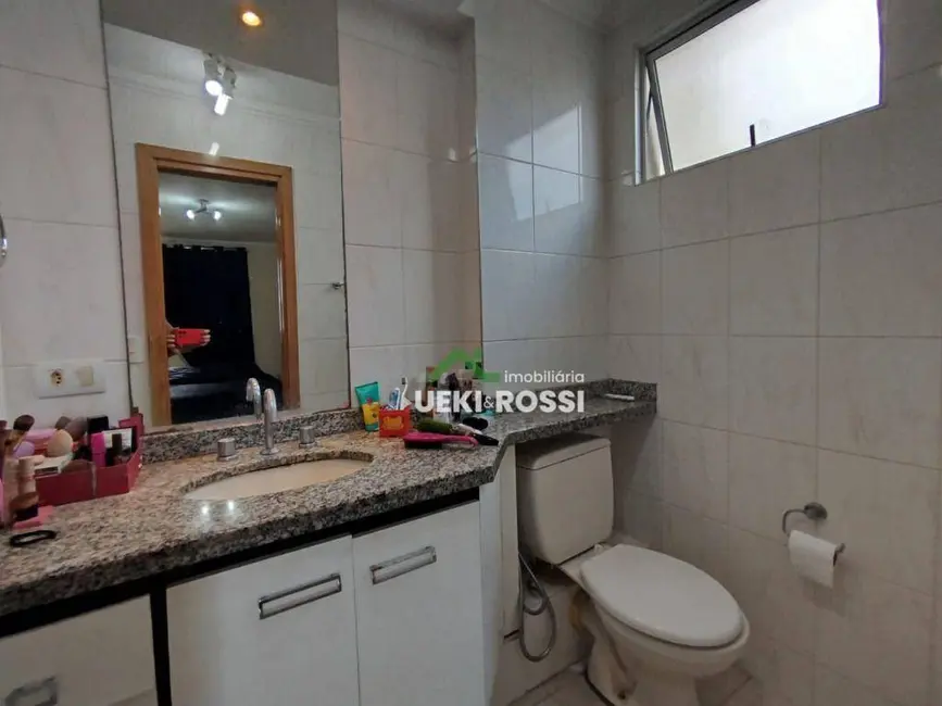 Apartamento com 2 quartos à venda, 107m2 em Centro, Londrina - PR - imagem 7 Foto 7 de Apartamento com 2 quartos à venda, 107m2 em Centro, Londrina - PR