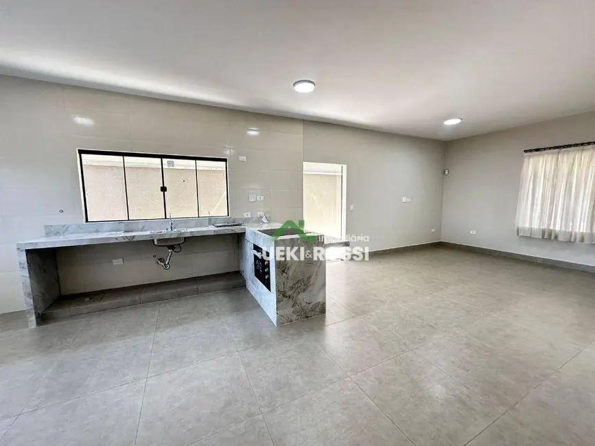 Casa com 3 quartos à venda, 344m2 em Caravelle, Londrina - PR - imagem 7 Foto 7 de Casa com 3 quartos à venda, 344m2 em Caravelle, Londrina - PR