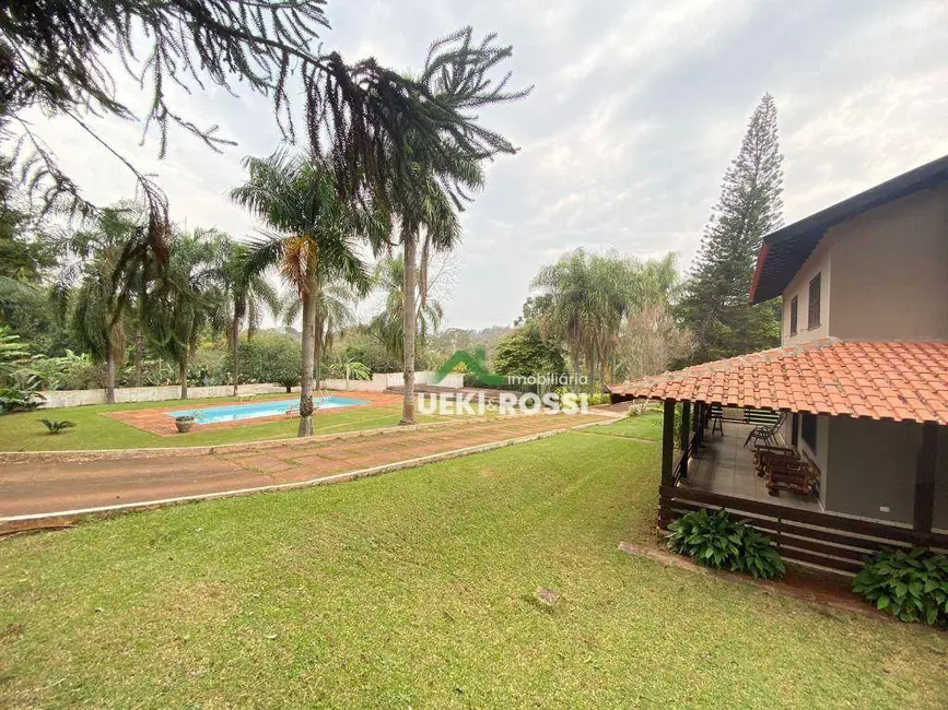 Chácara com 3 quartos à venda, 11483m2 em Esperança, Londrina - PR - imagem 3 Foto 3 de Chácara com 3 quartos à venda, 11483m2 em Esperança, Londrina - PR