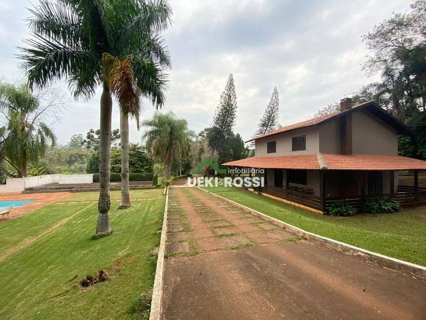 Chácara com 3 quartos à venda, 11483m2 em Esperança, Londrina - PR - imagem 4 Foto 4 de Chácara com 3 quartos à venda, 11483m2 em Esperança, Londrina - PR