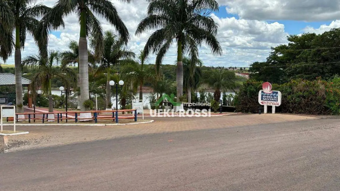 Chácara à venda, 4200m2 em Alvorada Do Sul - PR - imagem 4 Foto 4 de Chácara à venda, 4200m2 em Alvorada Do Sul - PR