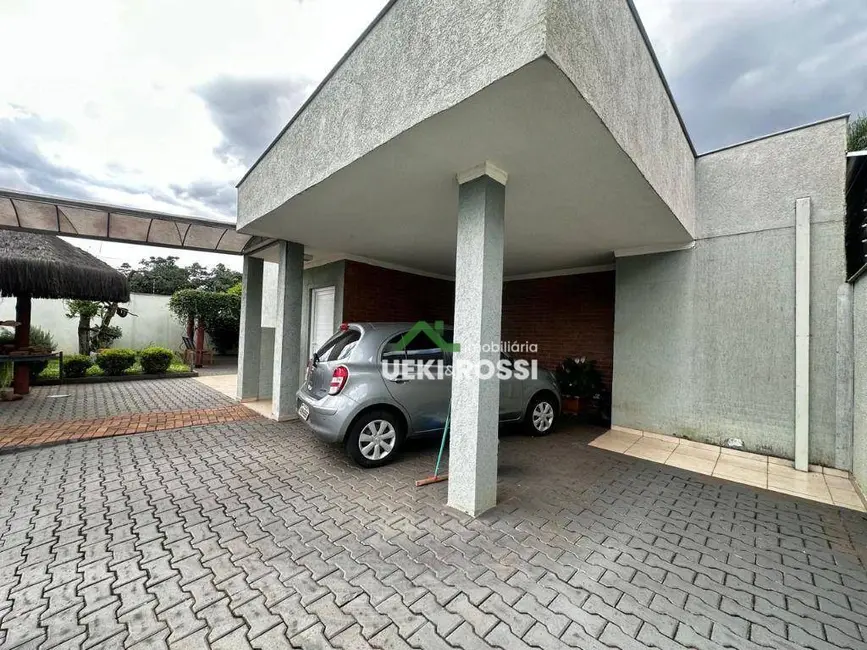 Casa com 4 quartos à venda, 599m2 em Jardim Itatiaia 2, Londrina - PR - imagem 2 Foto 2 de Casa com 4 quartos à venda, 599m2 em Jardim Itatiaia 2, Londrina - PR