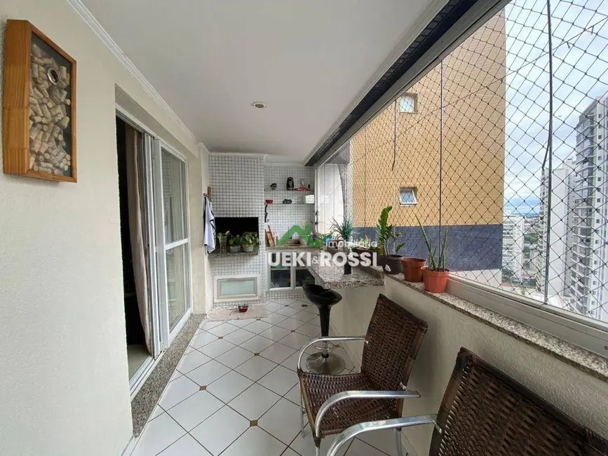 Apartamento com 3 quartos à venda, 132m2 em Londrina - PR - imagem 7 Foto 7 de Apartamento com 3 quartos à venda, 132m2 em Londrina - PR