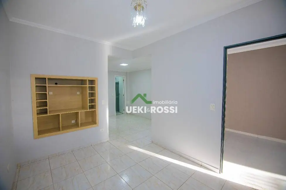Foto 4 de Casa com 4 quartos à venda, 125m2 em Conjunto Café, Londrina - PR