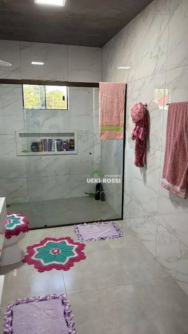 Chácara à venda, 1000m2 em Conjunto Habitacional Jamile Dequech, Londrina - PR - imagem 3 Foto 3 de Chácara à venda, 1000m2 em Conjunto Habitacional Jamile Dequech, Londrina - PR