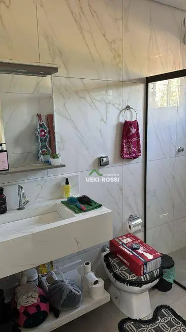 Chácara à venda, 1000m2 em Conjunto Habitacional Jamile Dequech, Londrina - PR - imagem 4 Foto 4 de Chácara à venda, 1000m2 em Conjunto Habitacional Jamile Dequech, Londrina - PR