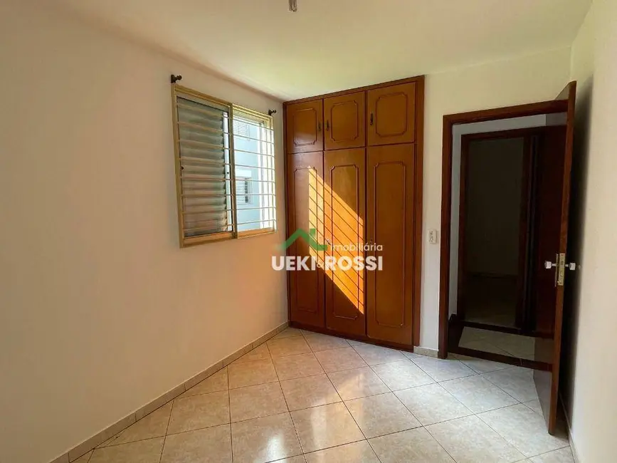 Apartamento com 3 quartos à venda, 91m2 em Antares, Londrina - PR - imagem 7 Foto 7 de Apartamento com 3 quartos à venda, 91m2 em Antares, Londrina - PR