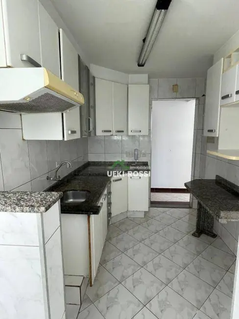 Foto 2 de Apartamento com 3 quartos à venda, 91m2 em Antares, Londrina - PR